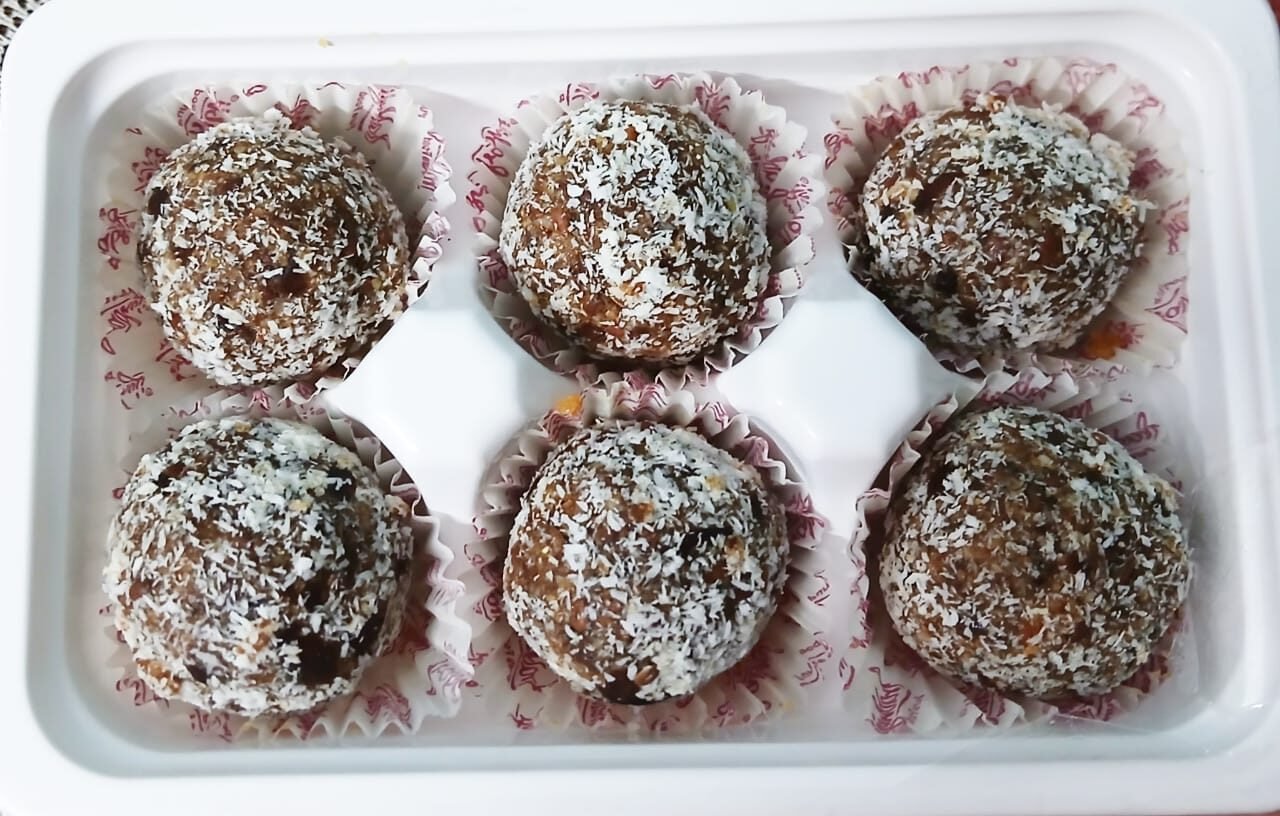 Coconut Nutri Laddu Coconut Nutri Laddu <br> Pack of 12 - Image 1